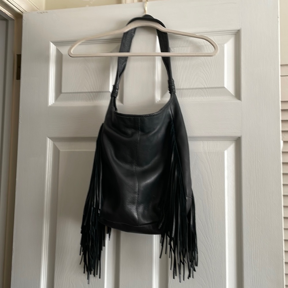 Margot Genuine Leather shoulder bag with fringe